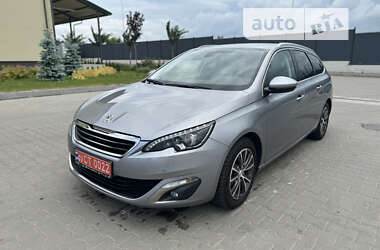 Универсал Peugeot 308 2015 в Луцке