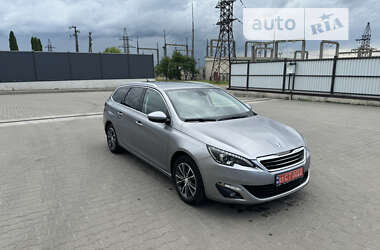 Универсал Peugeot 308 2015 в Луцке