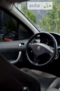 Хэтчбек Peugeot 308 2012 в Львове