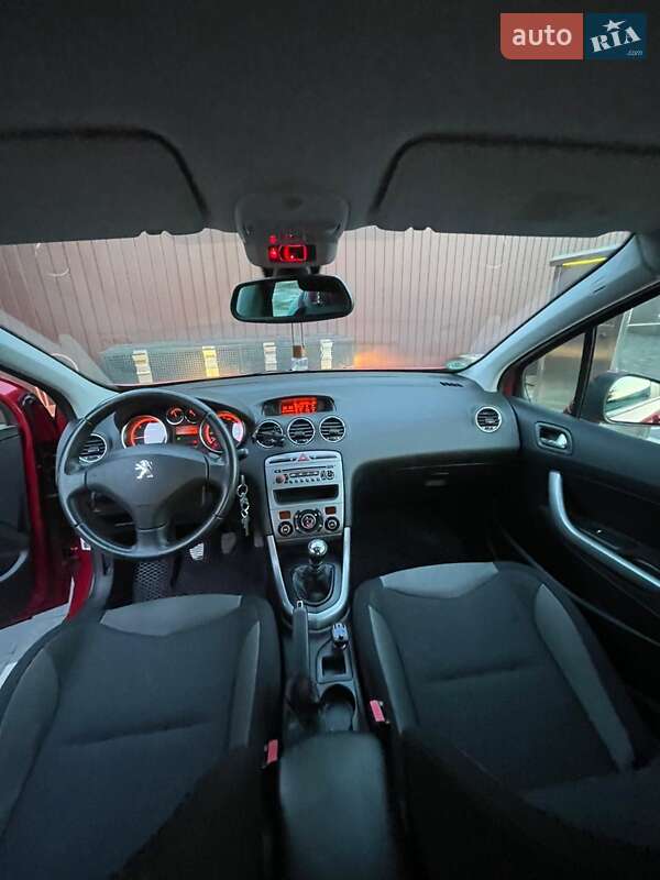 Хетчбек Peugeot 308 2011 в Бучачі