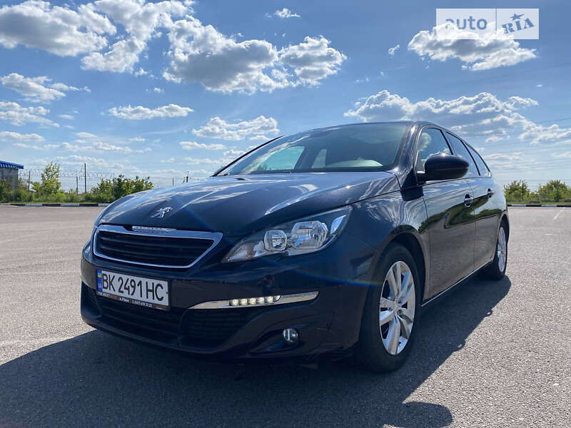 Peugeot 308 2015