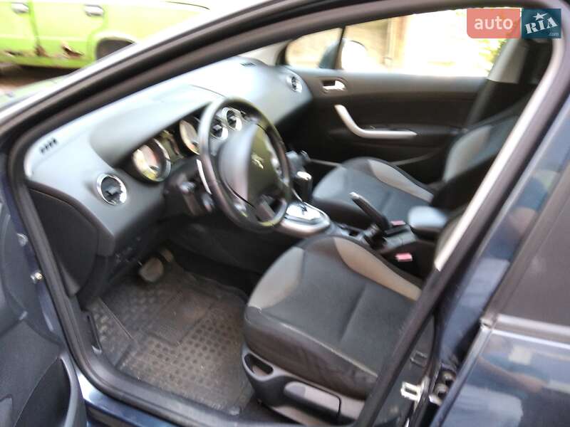 Универсал Peugeot 308 2012 в Киеве