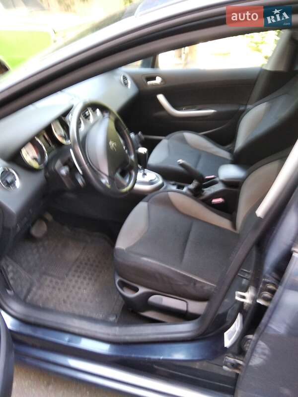 Универсал Peugeot 308 2012 в Киеве