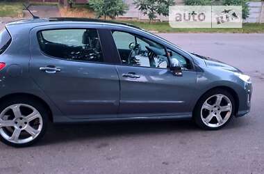 Хетчбек Peugeot 308 2008 в Кам'янці