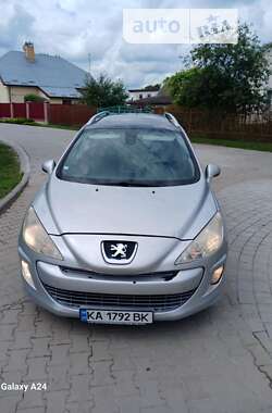 Универсал Peugeot 308 2011 в Львове