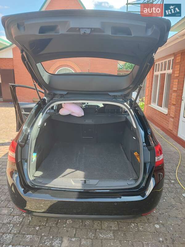 Универсал Peugeot 308 2018 в Луцке