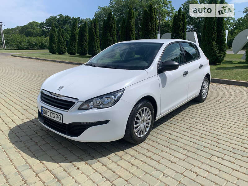 Хэтчбек Peugeot 308 2015 в 