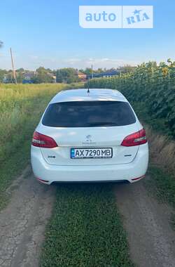 Універсал Peugeot 308 2015 в Харкові