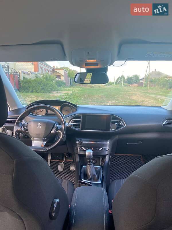 Універсал Peugeot 308 2015 в Харкові