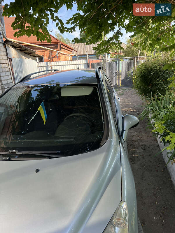 Универсал Peugeot 308 2013 в Крюковщине