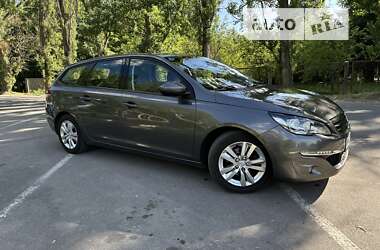 Универсал Peugeot 308 2016 в Виннице