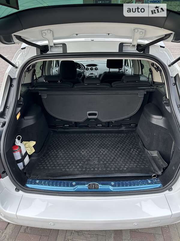 Универсал Peugeot 308 2013 в Харькове