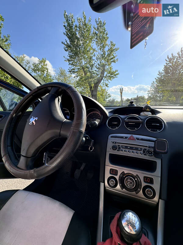 Універсал Peugeot 308 2010 в Калуші