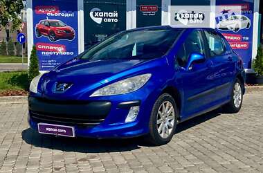 Хэтчбек Peugeot 308 2010 в Львове