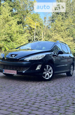 Универсал Peugeot 308 2010 в Львове