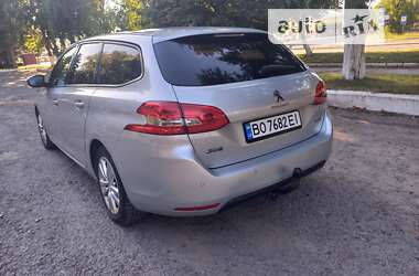 Універсал Peugeot 308 2014 в Тернополі