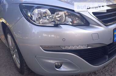 Універсал Peugeot 308 2014 в Тернополі