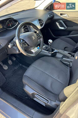 Універсал Peugeot 308 2014 в Кременчуці