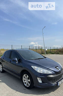 Хэтчбек Peugeot 308 2009 в Ужгороде