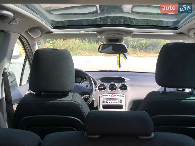 Универсал Peugeot 308 2010 в Хмельницком