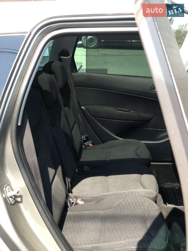 Универсал Peugeot 308 2010 в Хмельницком