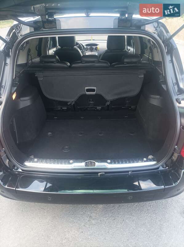 Універсал Peugeot 308 2011 в Дунаївцях