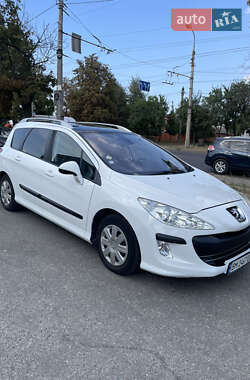 Универсал Peugeot 308 2011 в Сумах