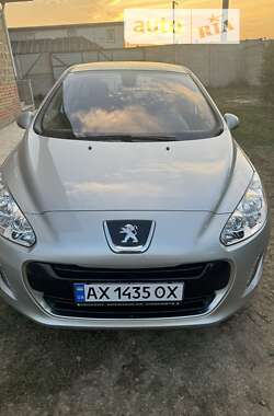 Хэтчбек Peugeot 308 2012 в Харькове