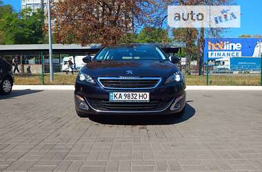 Хэтчбек Peugeot 308 2016 в Киеве