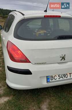 Хэтчбек Peugeot 308 2010 в Львове