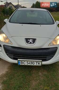 Хэтчбек Peugeot 308 2010 в Львове