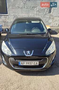Хэтчбек Peugeot 308 2011 в Запорожье
