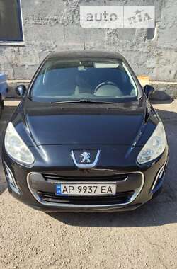 Хэтчбек Peugeot 308 2011 в Запорожье