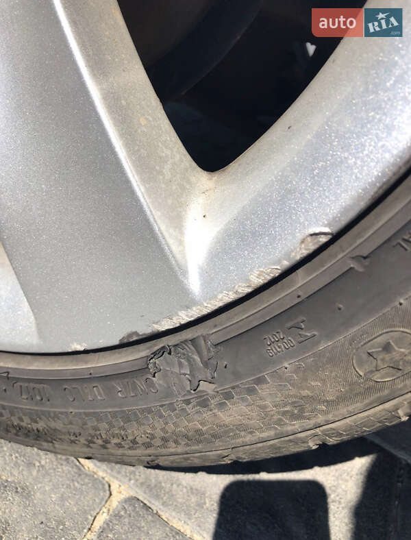 Хетчбек Peugeot 308 2010 в Ужгороді