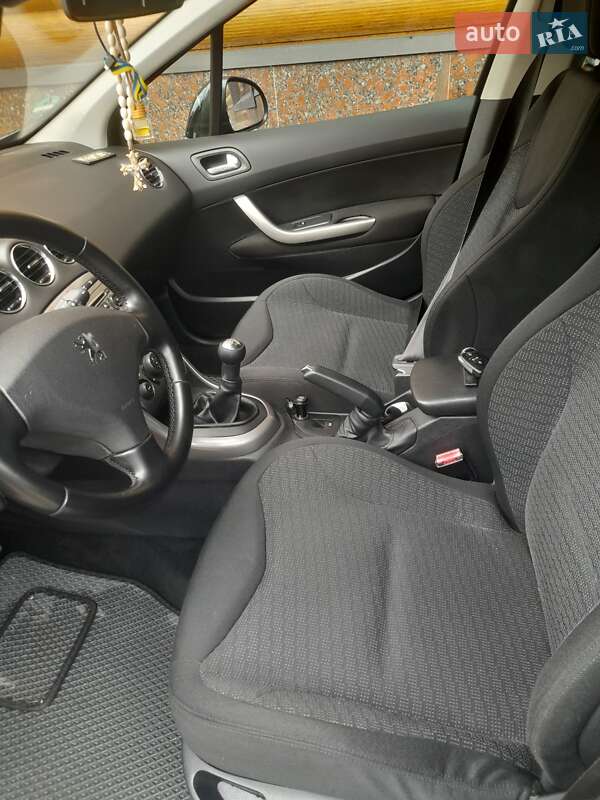 Універсал Peugeot 308 2009 в Кропивницькому