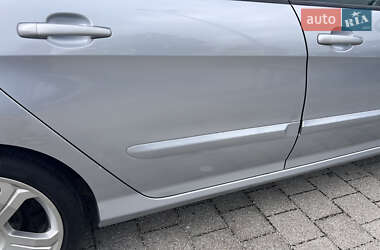 Хэтчбек Peugeot 308 2011 в Виннице