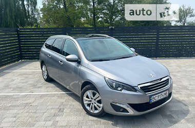 Универсал Peugeot 308 2014 в Буске