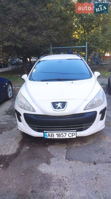 Универсал Peugeot 308 2011 в Виннице