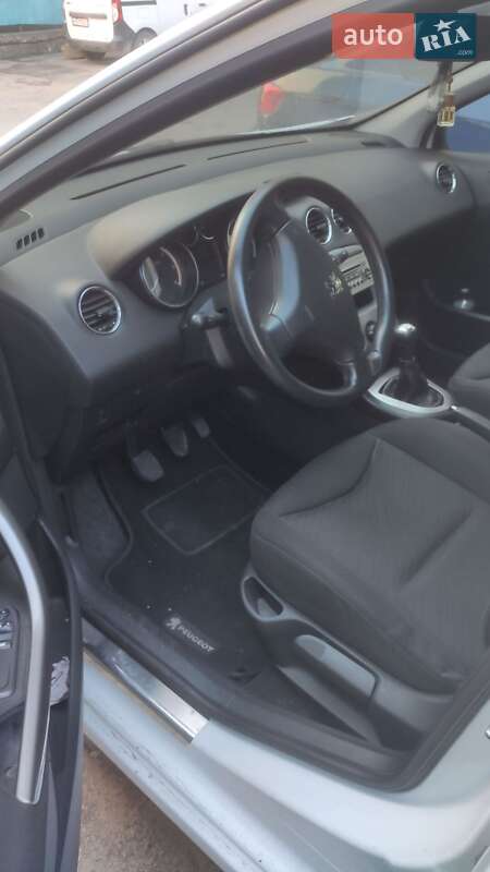 Универсал Peugeot 308 2011 в Виннице