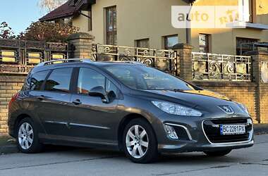 Универсал Peugeot 308 2012 в Стрые