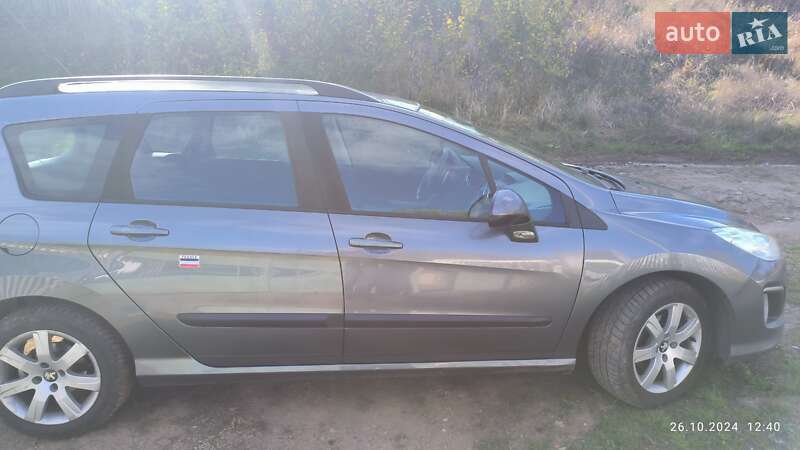 Універсал Peugeot 308 2011 в Умані
