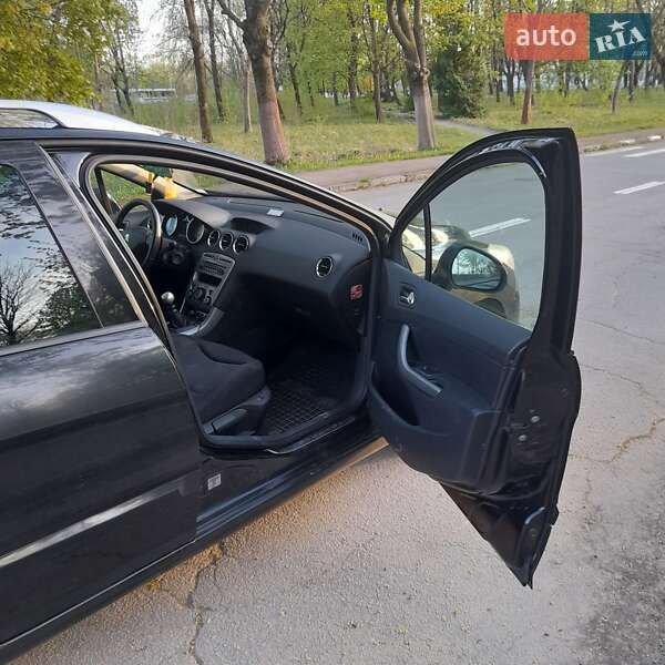 Універсал Peugeot 308 2011 в Калуші