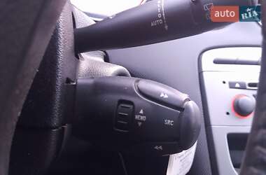 Універсал Peugeot 308 2011 в Калуші