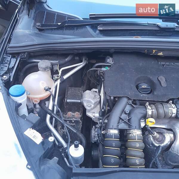 Універсал Peugeot 308 2011 в Калуші