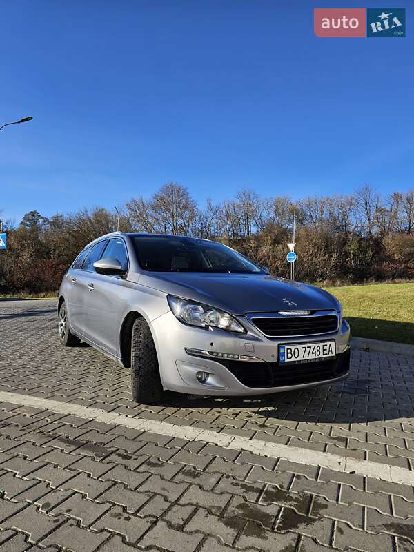 Peugeot 308 2015
