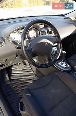 Хэтчбек Peugeot 308 2008 в Горишних Плавнях