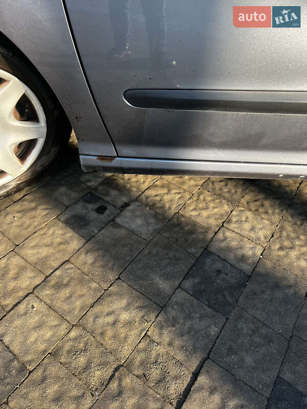 Универсал Peugeot 308 2010 в Тячеве