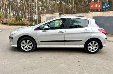 Хэтчбек Peugeot 308 2008 в Харькове