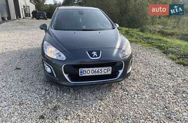 Хэтчбек Peugeot 308 2011 в Тернополе