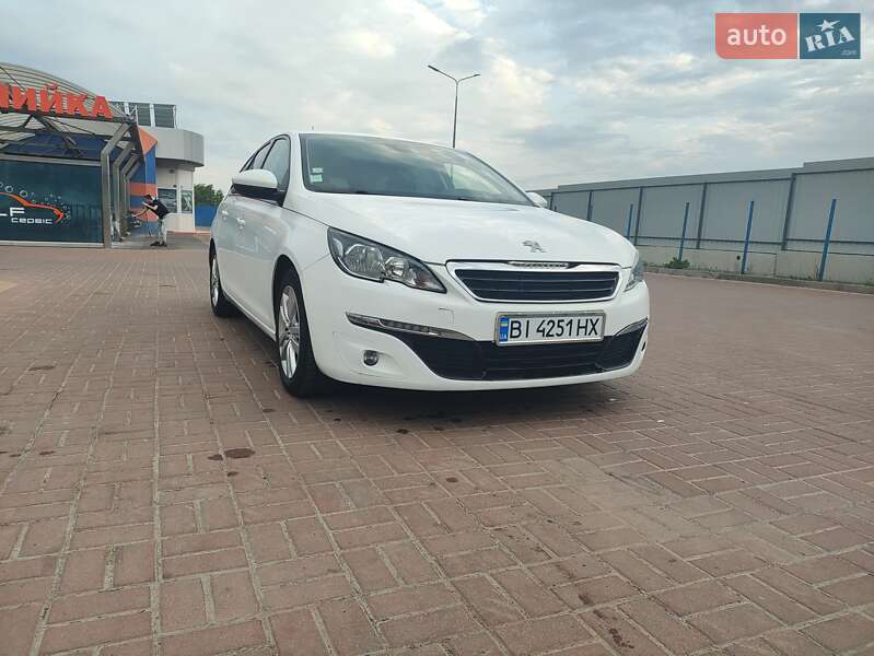 Универсал Peugeot 308 2016 в Полтаве